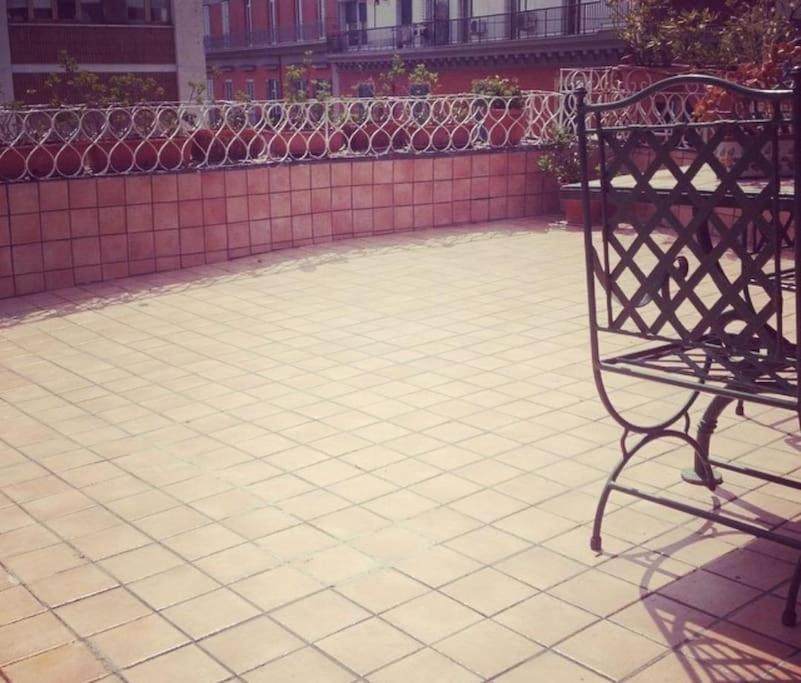 Apartamento Amazing Roof In The Heart Of Naples! Exterior foto