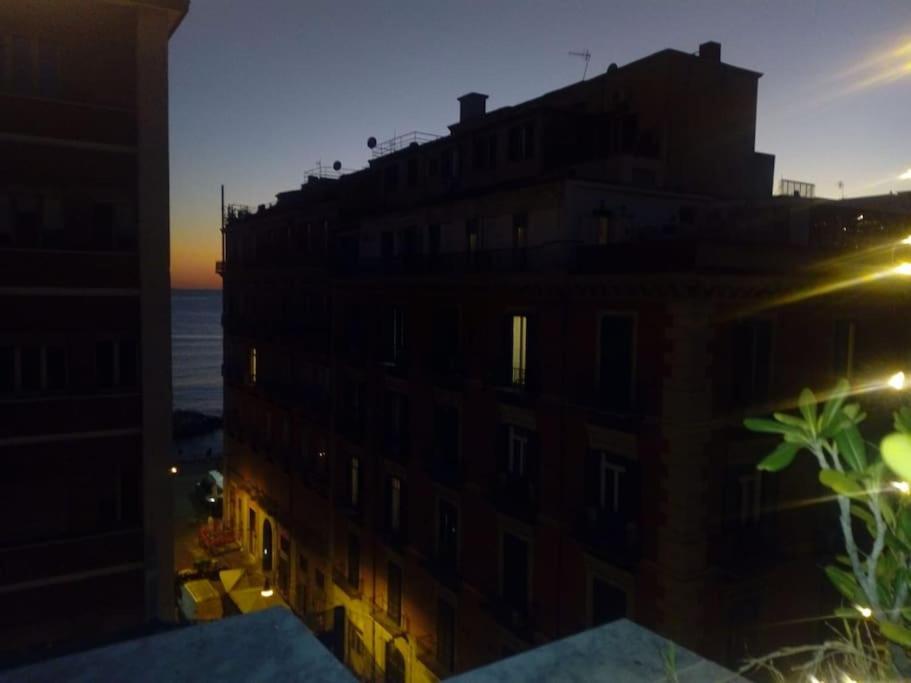 Apartamento Amazing Roof In The Heart Of Naples! Exterior foto