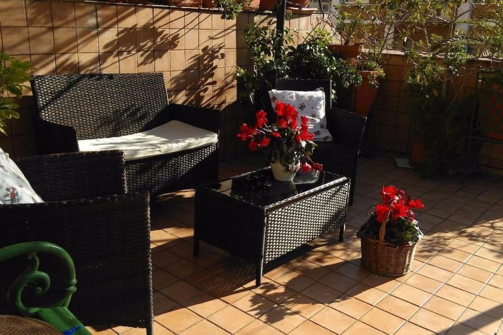 Apartamento Amazing Roof In The Heart Of Naples! Exterior foto