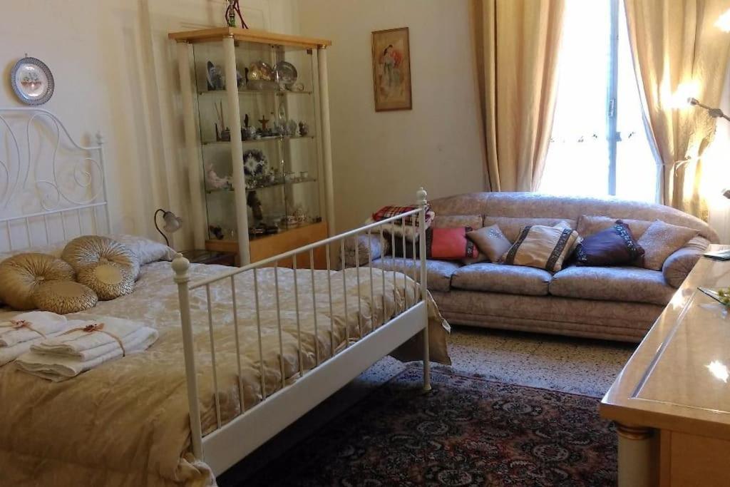 Apartamento Amazing Roof In The Heart Of Naples! Exterior foto